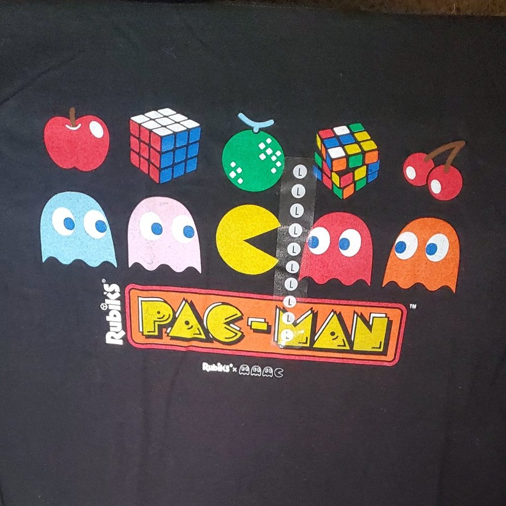 NWT Pac-Man & Rubiks T-Shirt